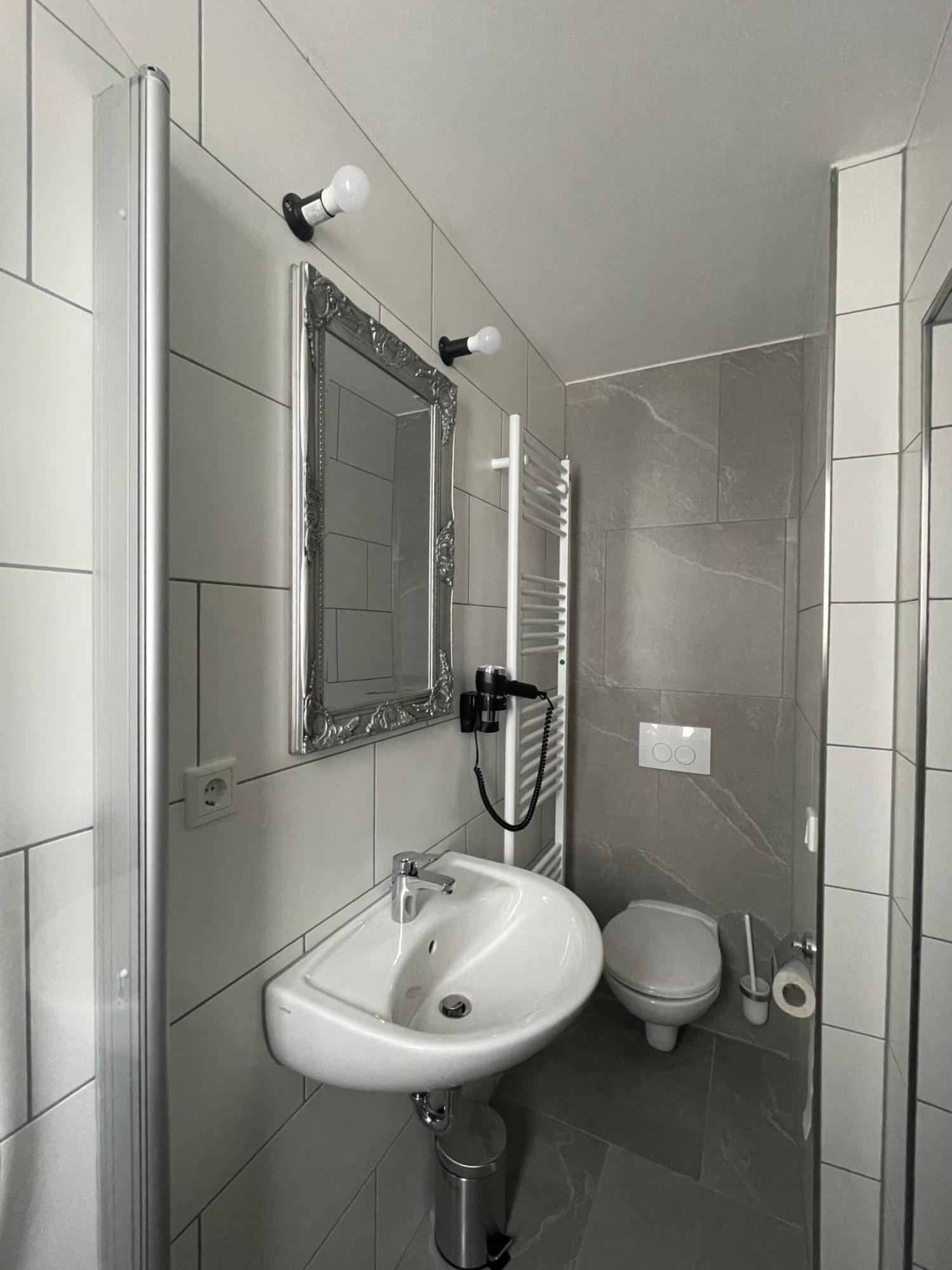Haus 15 Apartments Bielefeld Extérieur photo